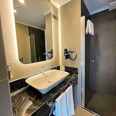 Szálloda Tuerkay Antalya